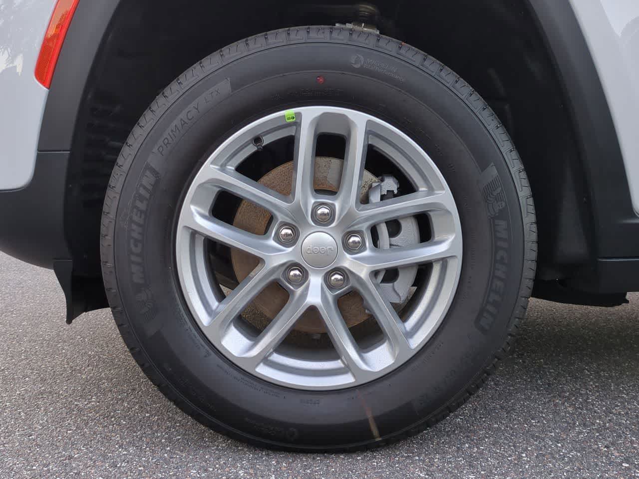 Thumbnail: 2025 Jeep Grand Cherokee - 14