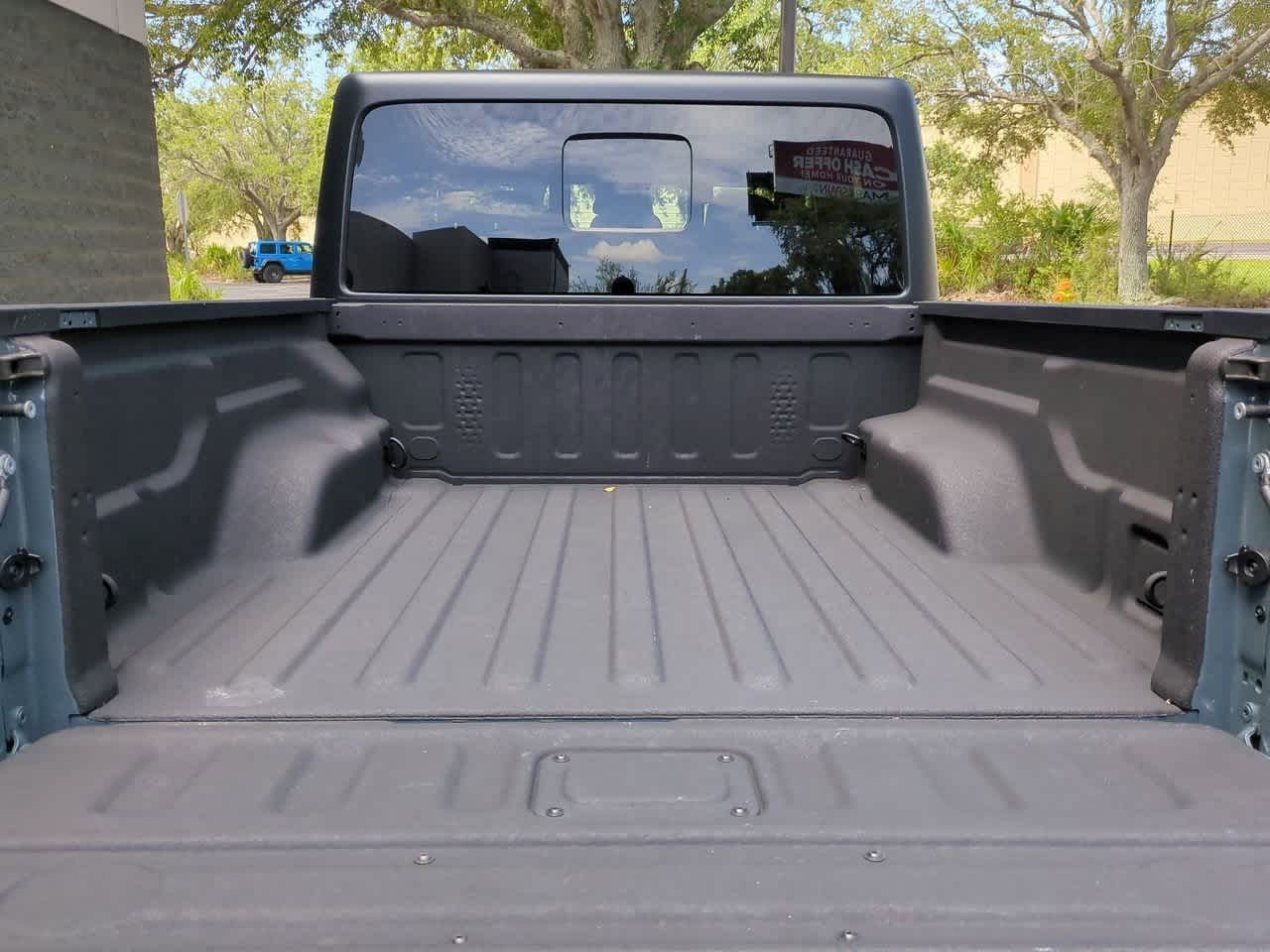 Thumbnail: 2024 Jeep Gladiator - 34