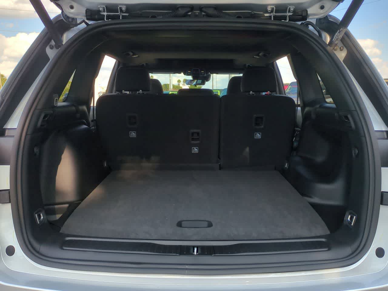 Thumbnail: 2025 Jeep Grand Cherokee - 35