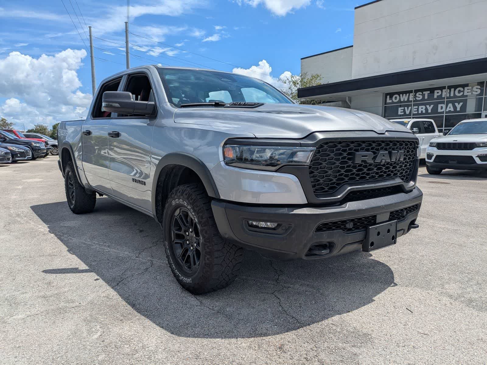 Thumbnail: 2025 RAM 1500 - 3