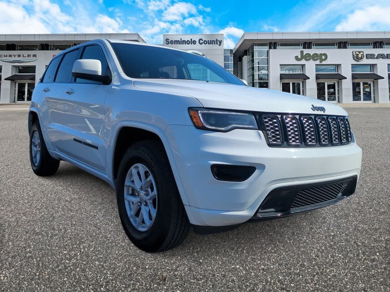 Thumbnail: 2020 Jeep Grand Cherokee - 2