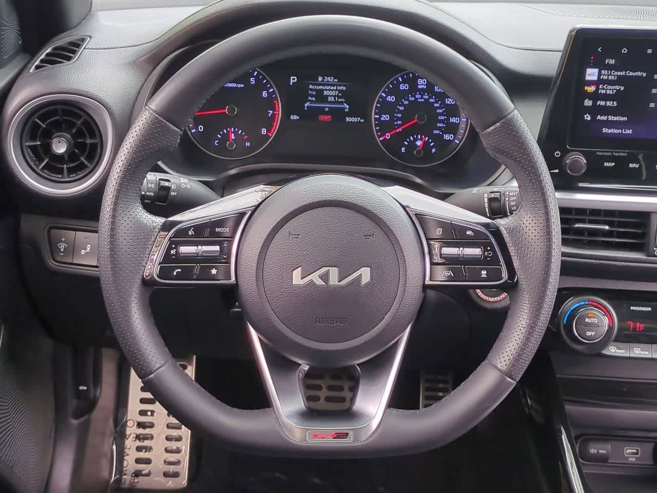 Thumbnail: 2023 Kia Forte - 24