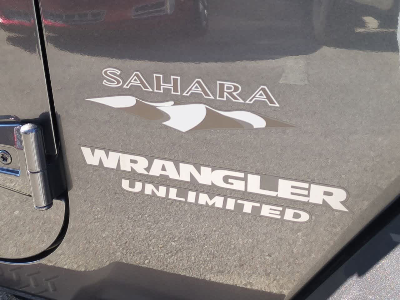 Thumbnail: 2017 Jeep Wrangler - 13