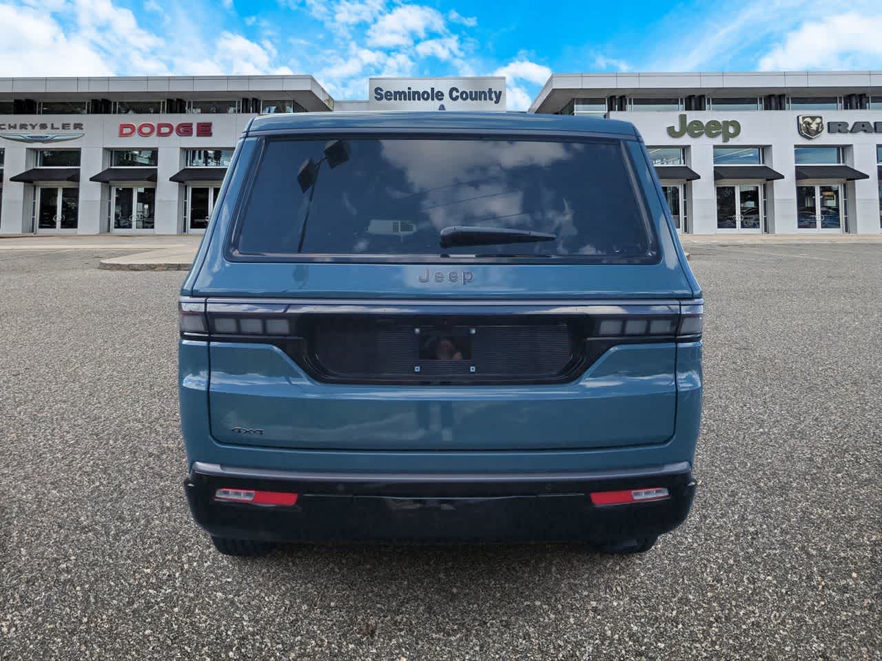 Thumbnail: 2026 Jeep Grand Wagoneer - 7