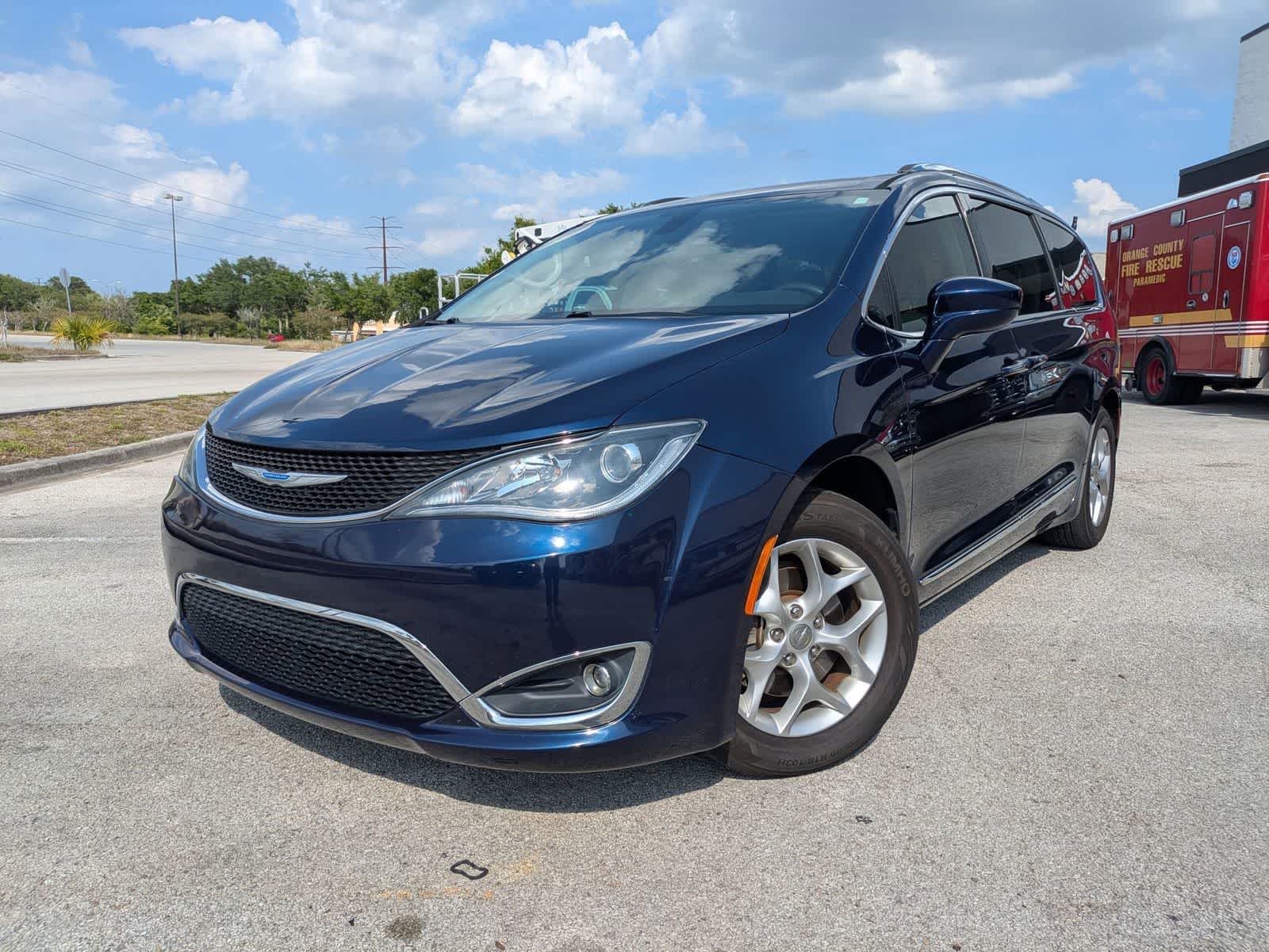 2018 Chrysler Pacifica  -
                  Sanford, FL
