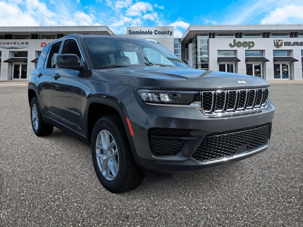 Thumbnail: 2026 Jeep Grand Cherokee - 2