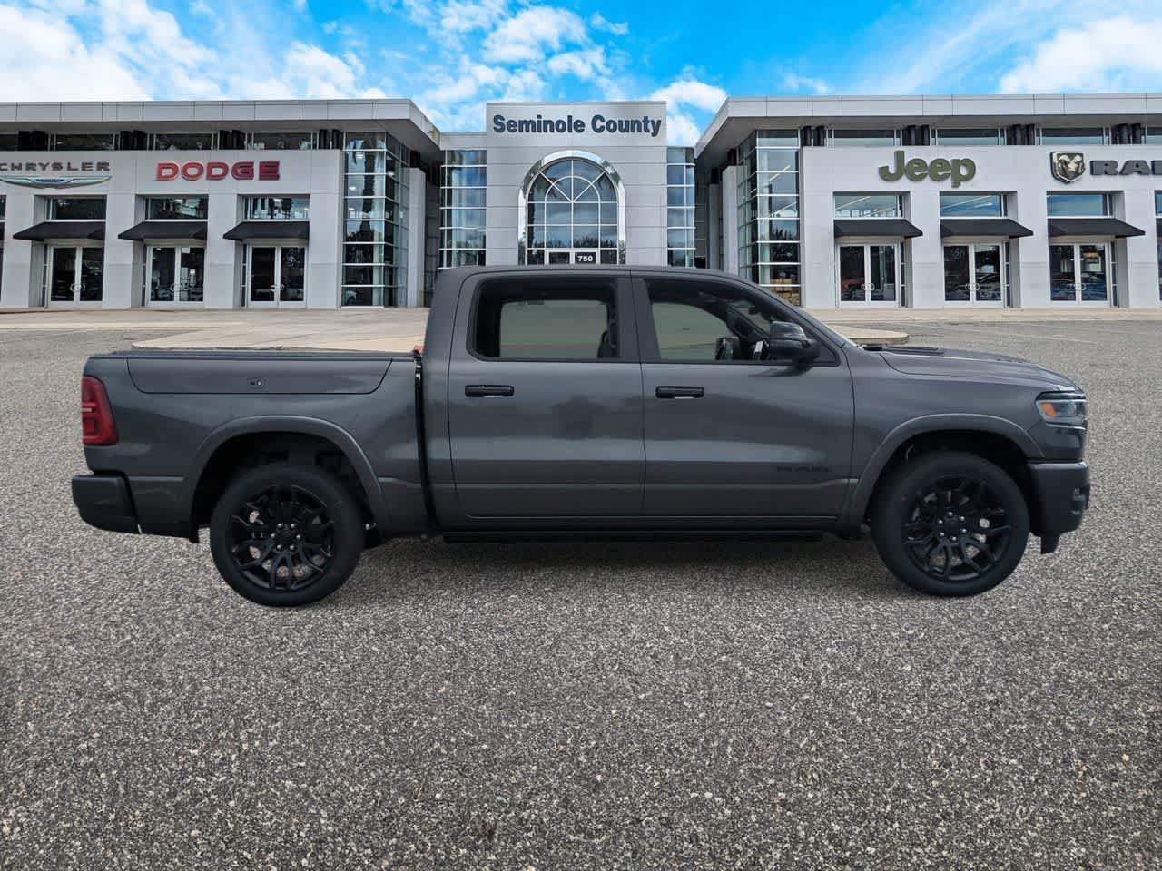Thumbnail: 2026 RAM 1500 - 9