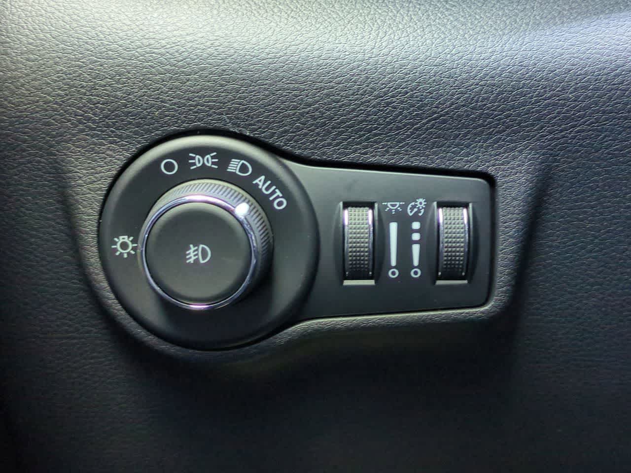 Thumbnail: 2026 Jeep Compass - 17