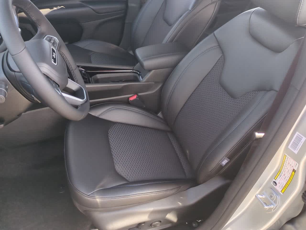 Thumbnail: 2026 Jeep Compass - 16