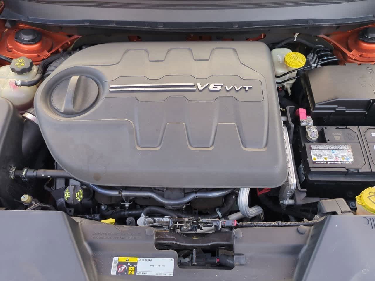 Thumbnail: 2015 Jeep Cherokee - 15