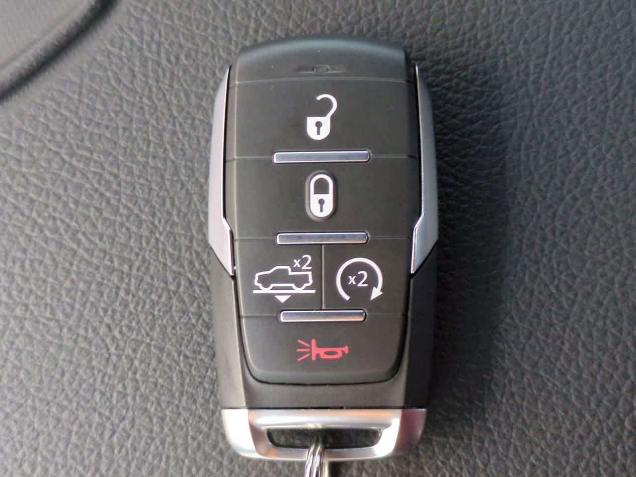 Thumbnail: 2026 RAM 1500 - 36