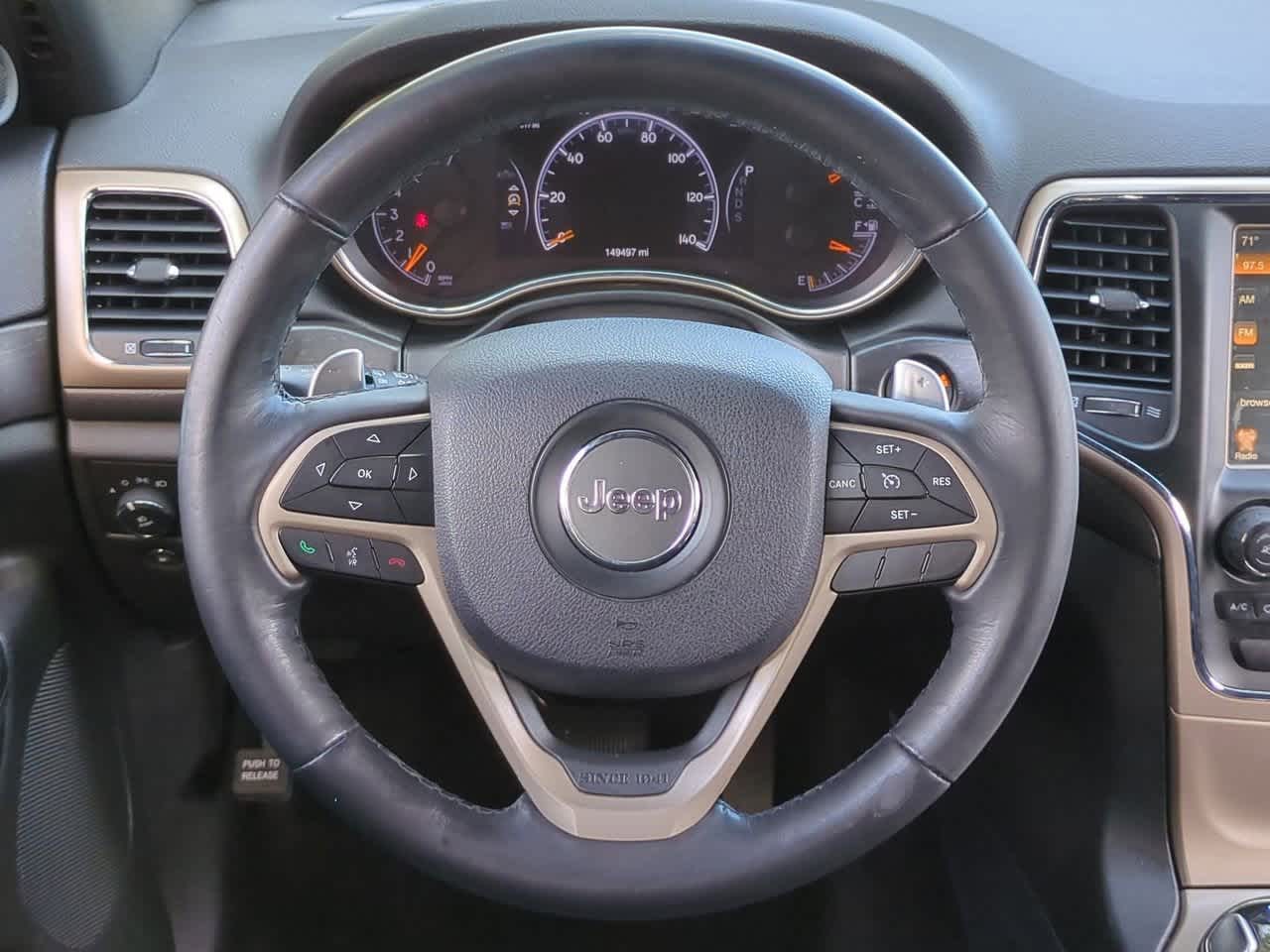 Thumbnail: 2015 Jeep Grand Cherokee - 23