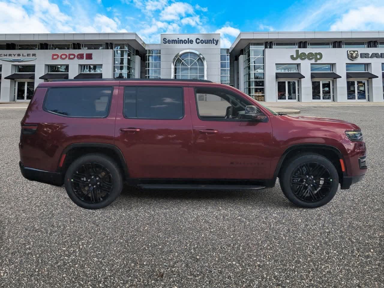 Thumbnail: 2025 Jeep Wagoneer - 8