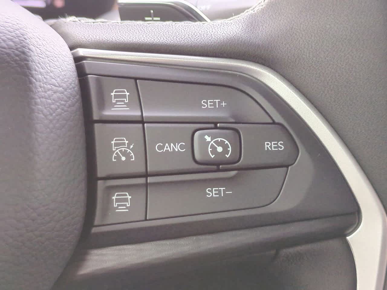 Thumbnail: 2025 Jeep Grand Cherokee - 26