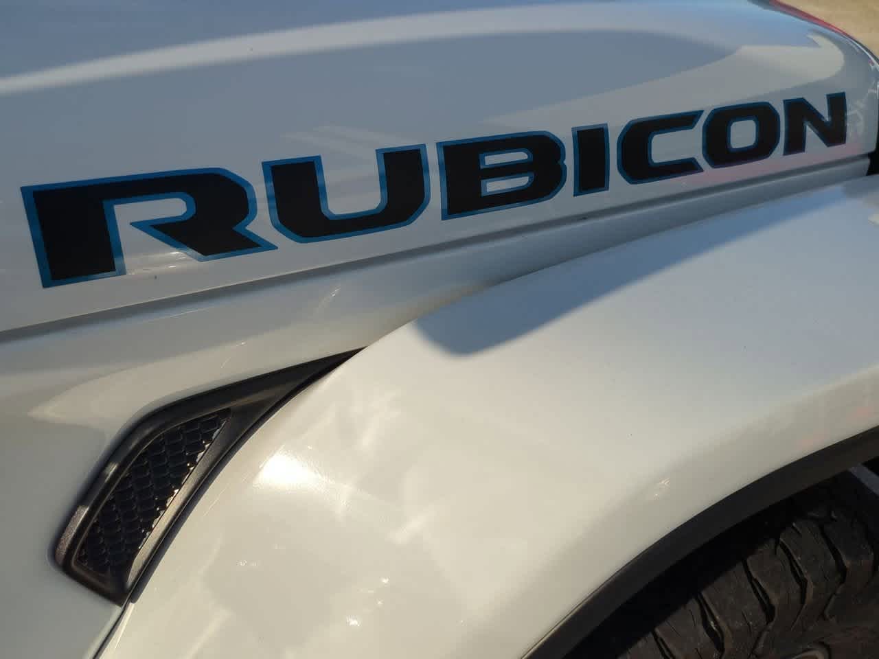 Thumbnail: 2022 Jeep Wrangler - 13