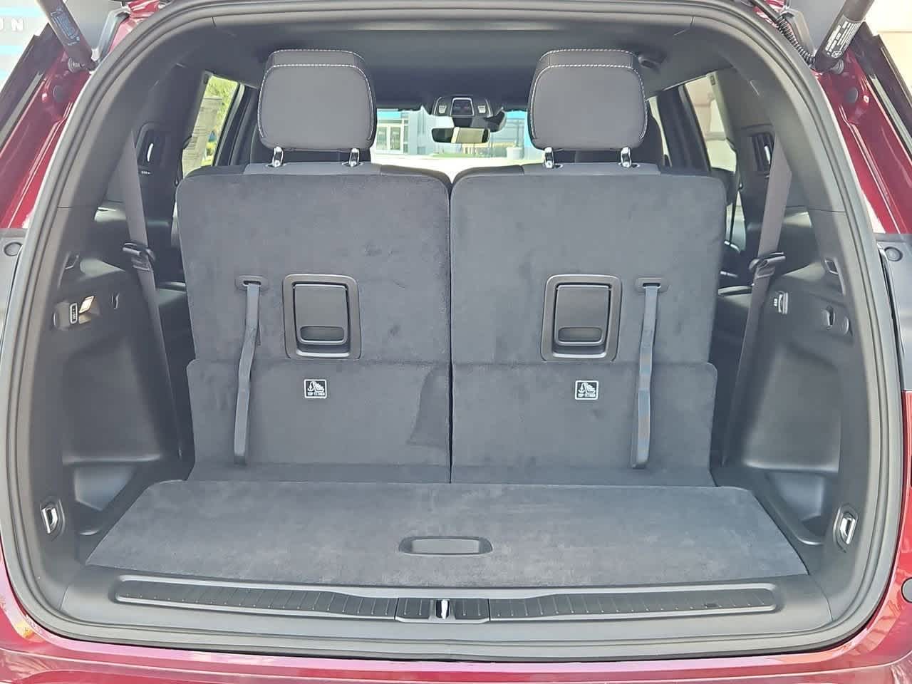 Thumbnail: 2025 Jeep Grand Cherokee L - 34