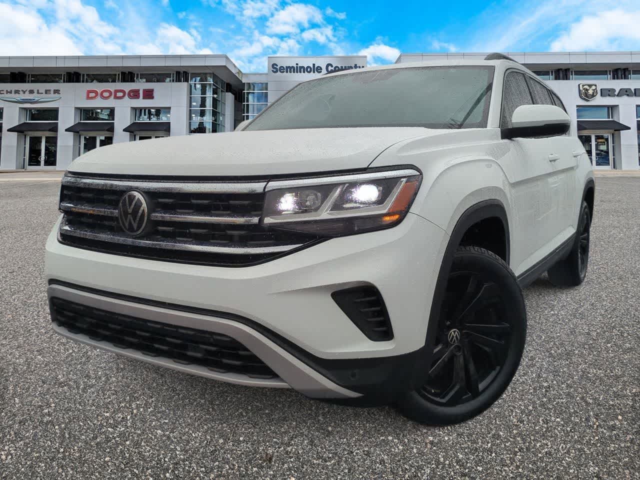 Thumbnail: 2023 Volkswagen Atlas - 1