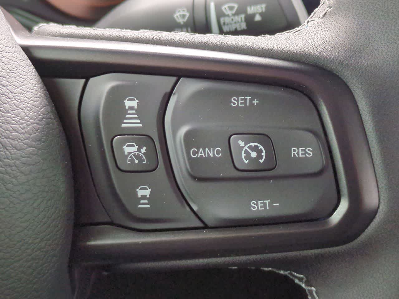 Thumbnail: 2026 Jeep Gladiator - 25