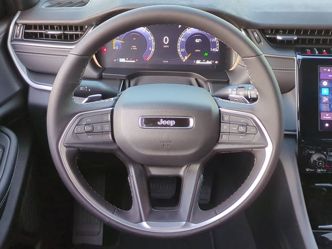 Thumbnail: 2025 Jeep Grand Cherokee - 24