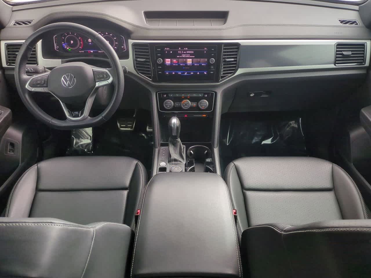 Thumbnail: 2023 Volkswagen Atlas - 16