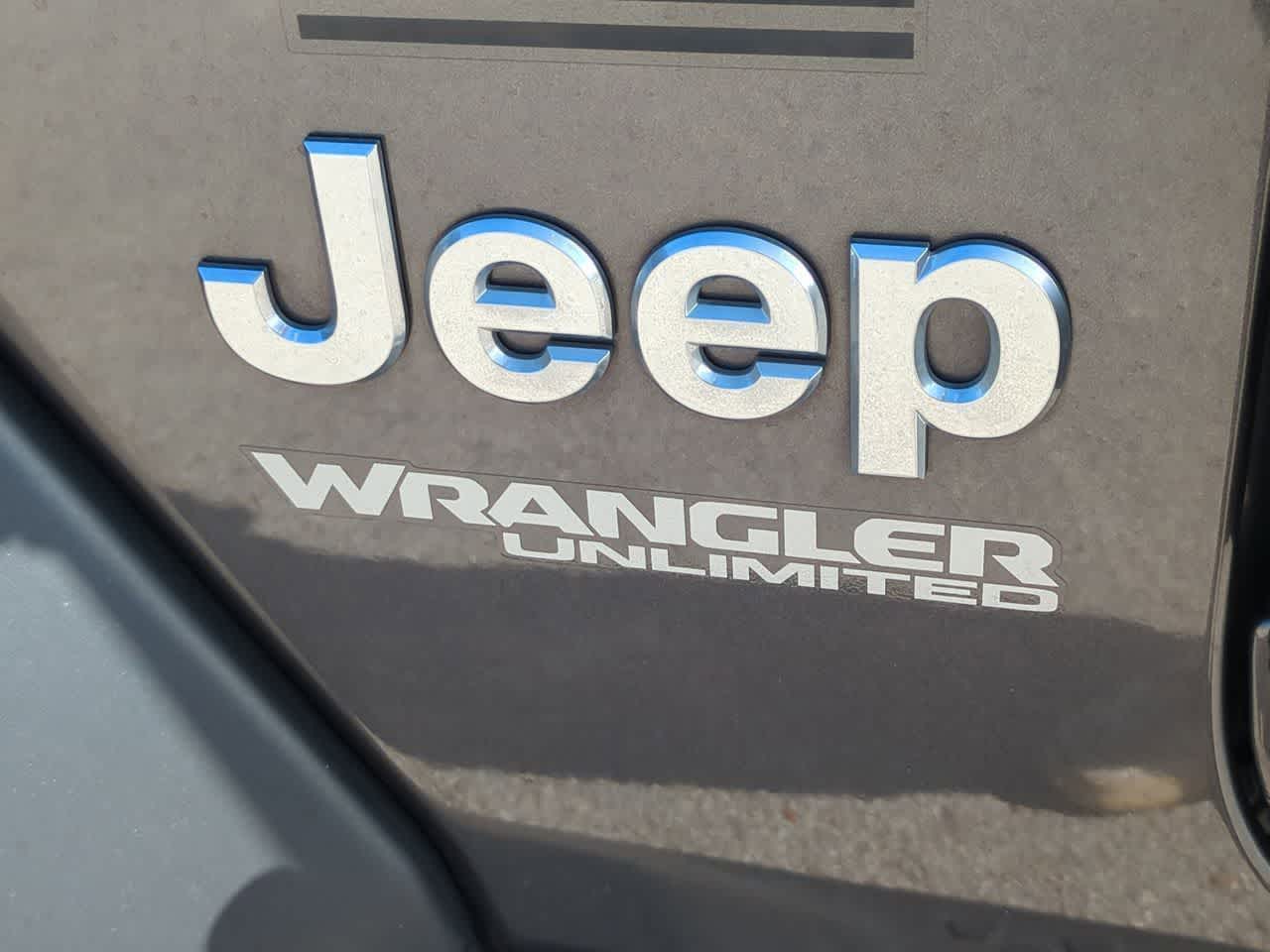 Thumbnail: 2020 Jeep Wrangler - 12
