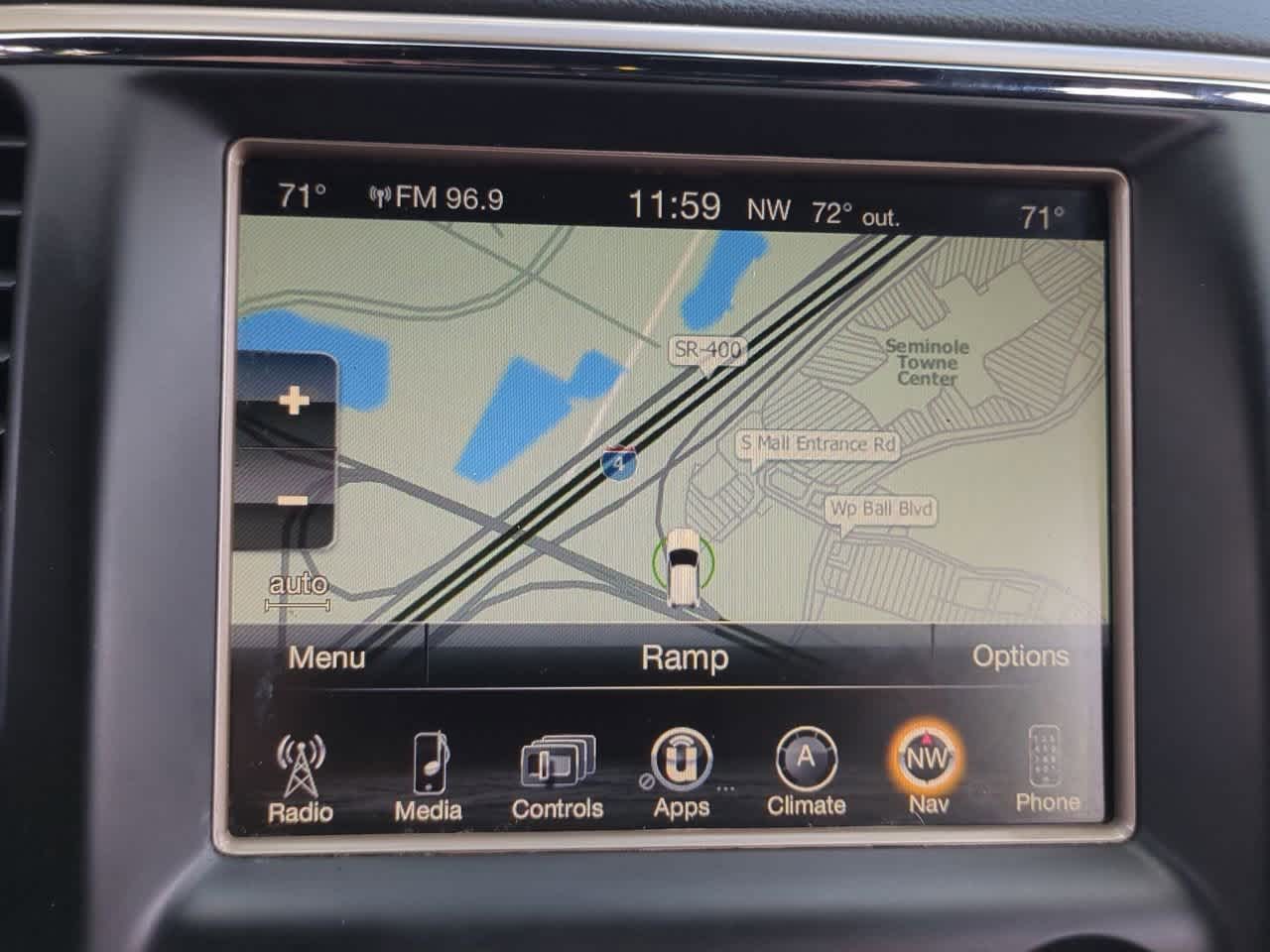 Thumbnail: 2015 Jeep Grand Cherokee - 29