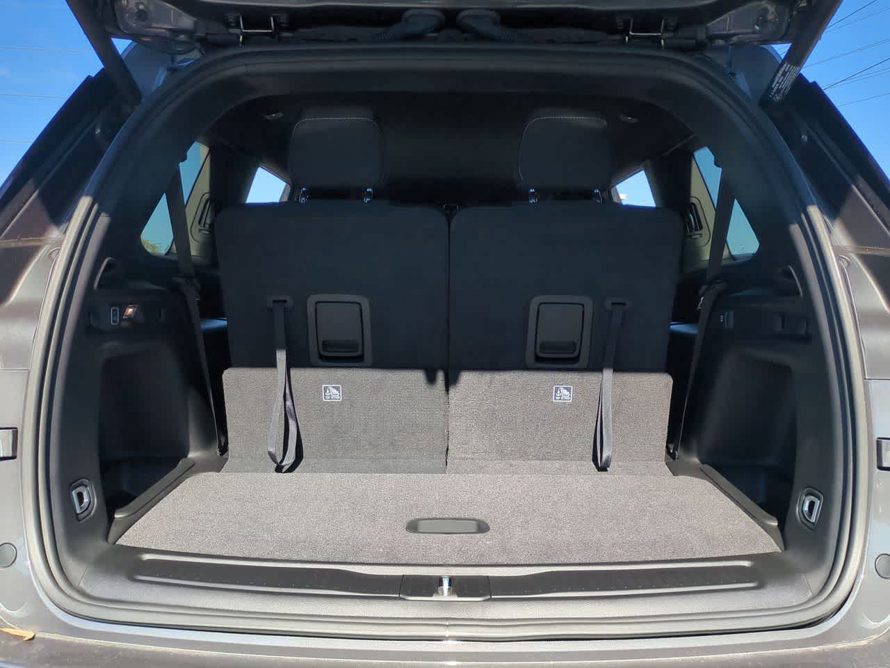 Thumbnail: 2025 Jeep Grand Cherokee L - 34