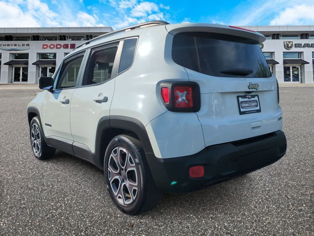 Thumbnail: 2018 Jeep Renegade - 6