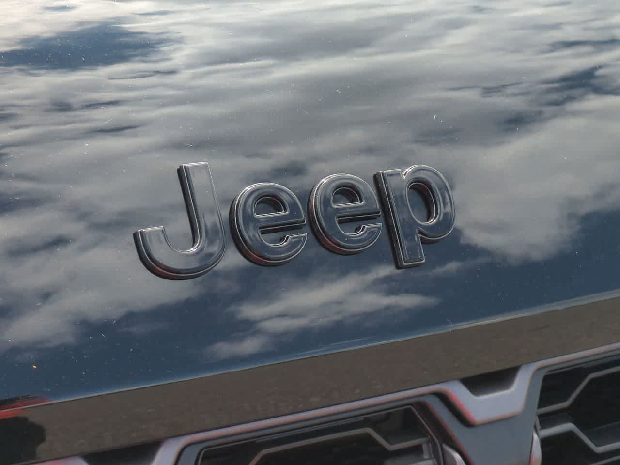 Thumbnail: 2026 Jeep Grand Cherokee - 12