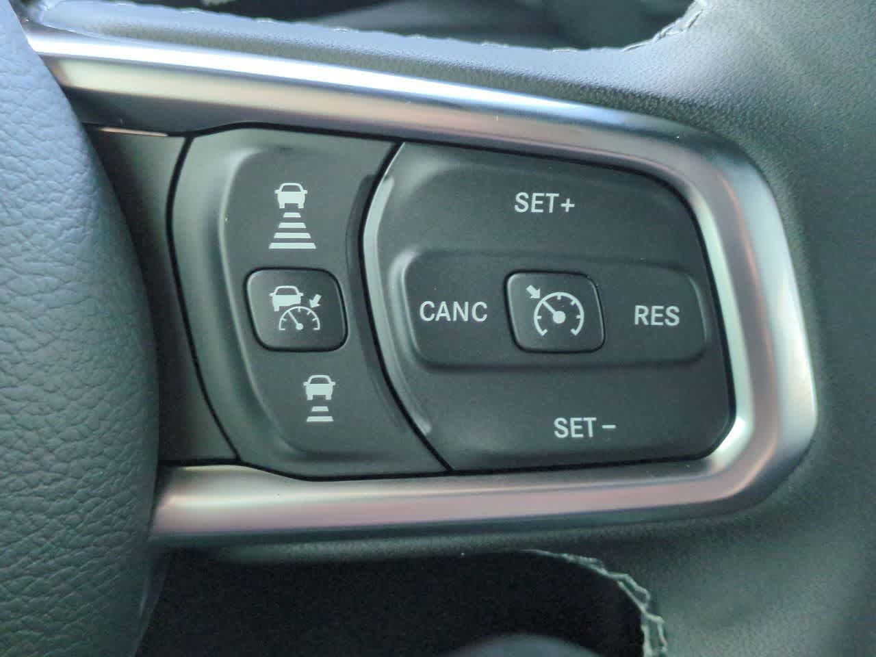 Thumbnail: 2026 Jeep Wrangler - 25
