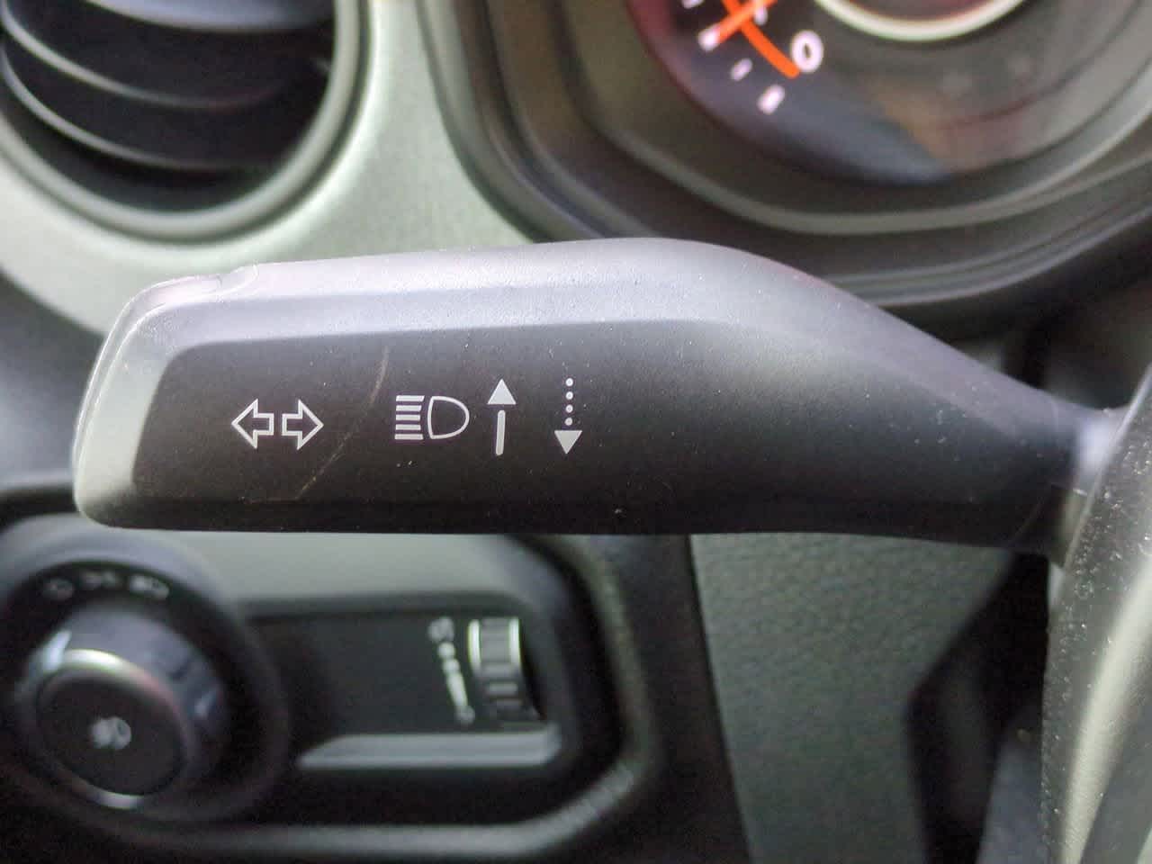 Thumbnail: 2025 Jeep Wrangler - 26