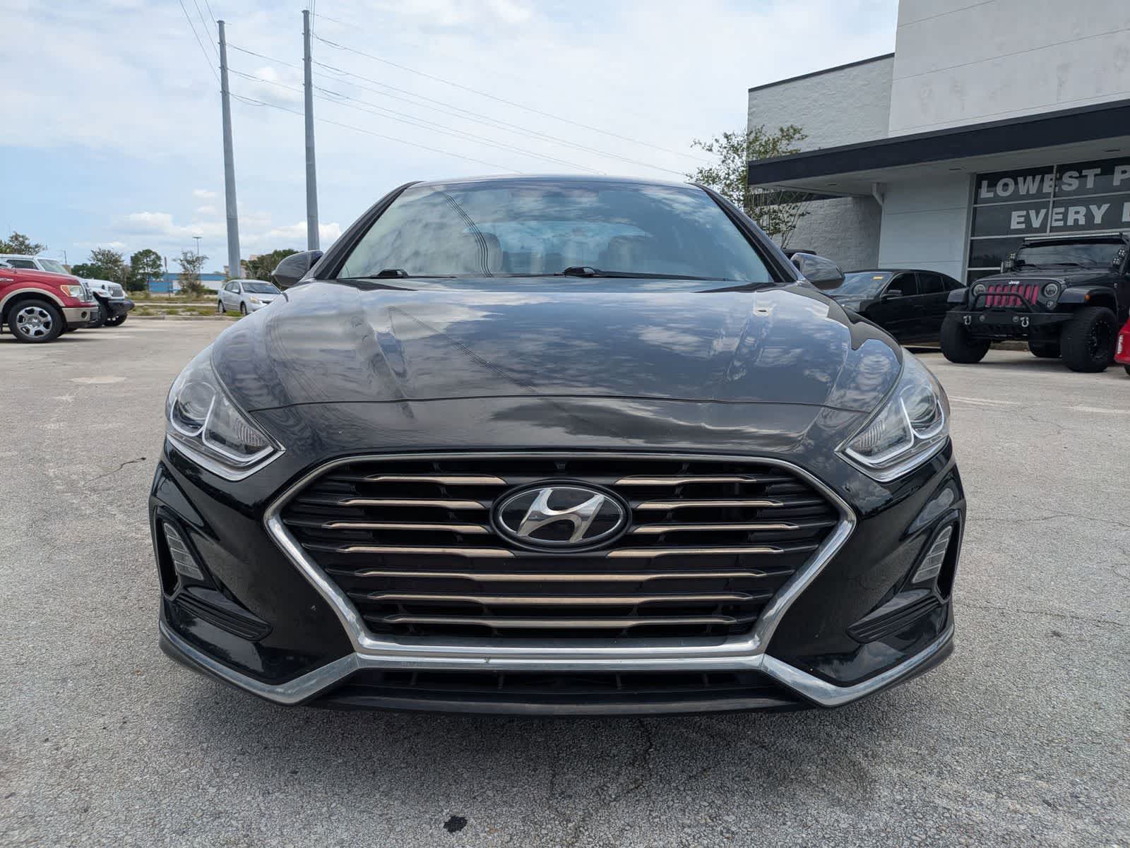 Thumbnail: 2019 Hyundai Sonata - 2