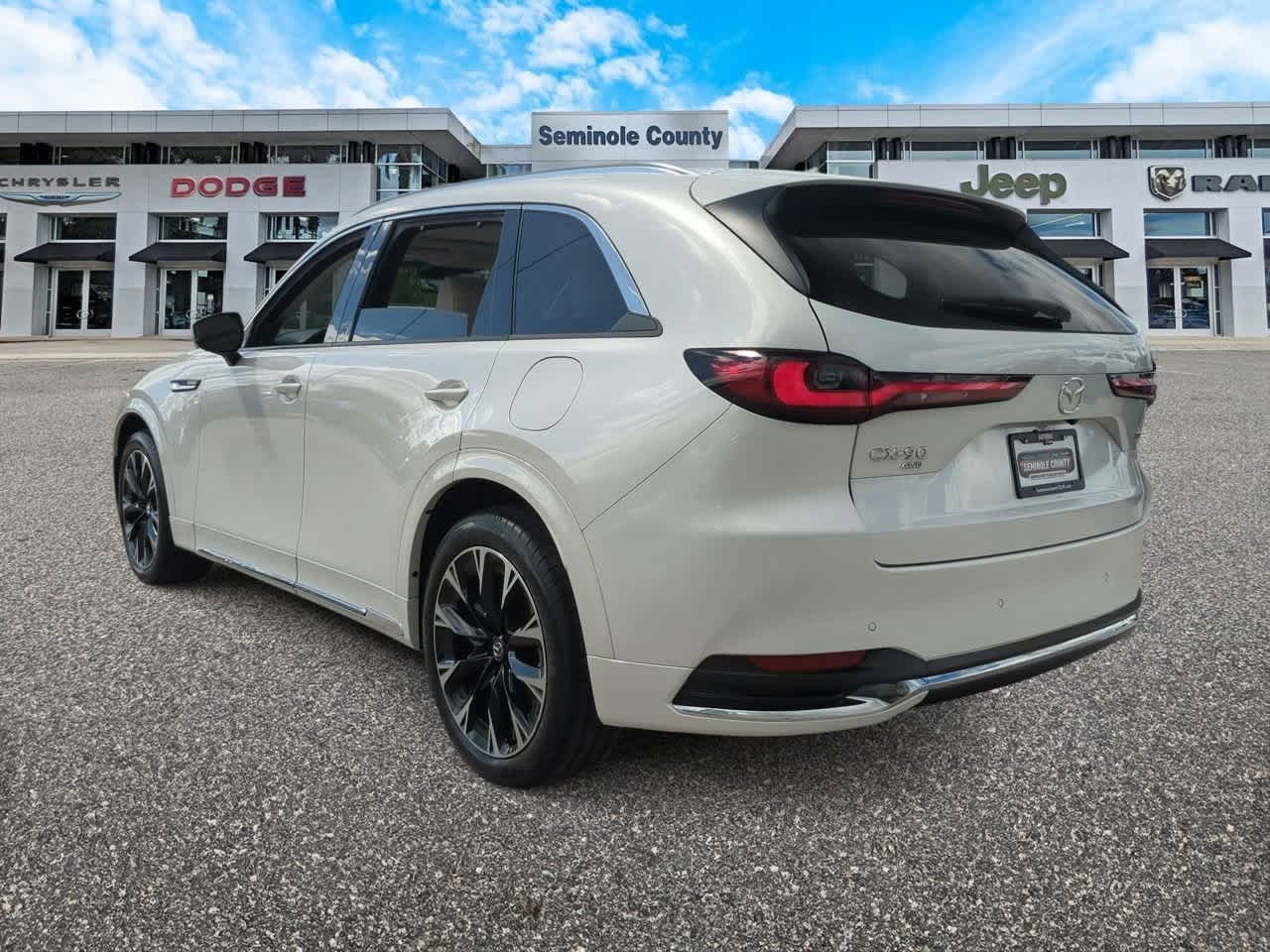 Thumbnail: 2024 Mazda CX-90 - 6