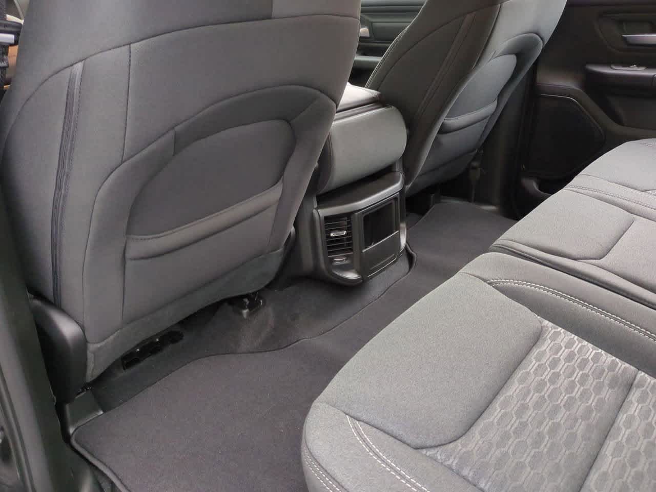 Thumbnail: 2026 RAM 1500 - 19