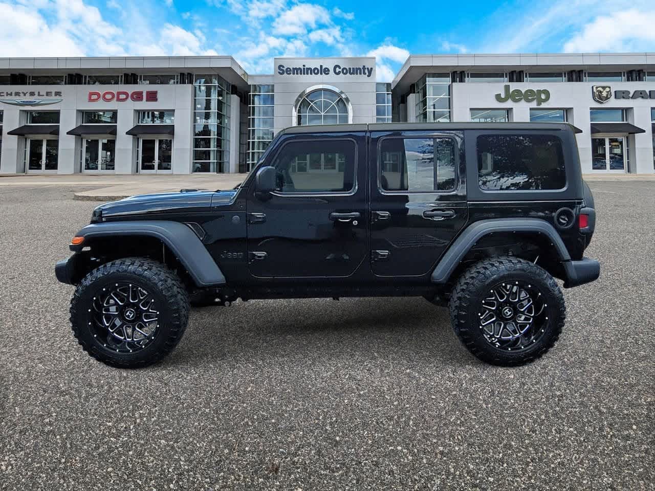 2023 Jeep Wrangler Sport S 5