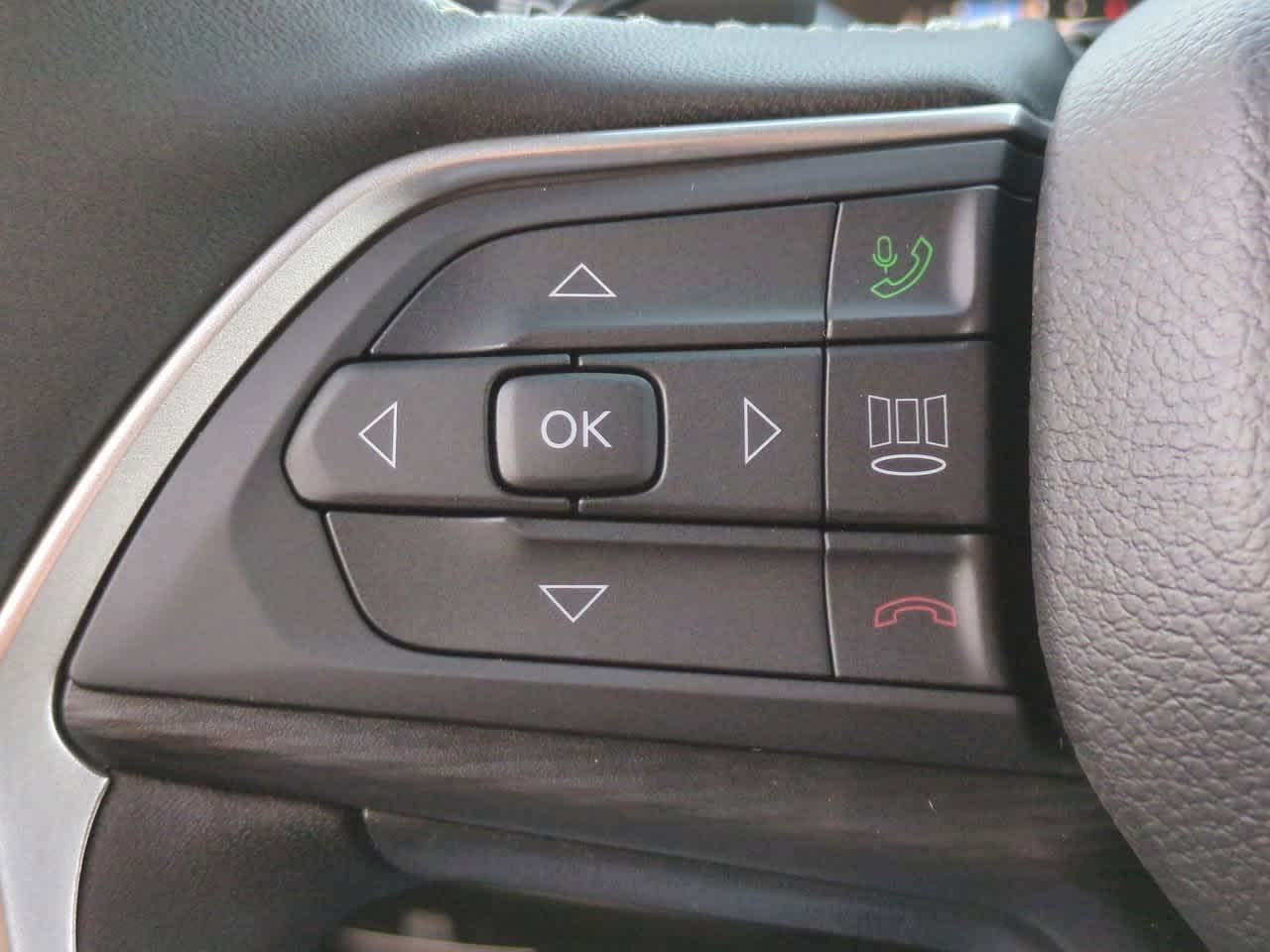 Thumbnail: 2025 Jeep Grand Cherokee - 25