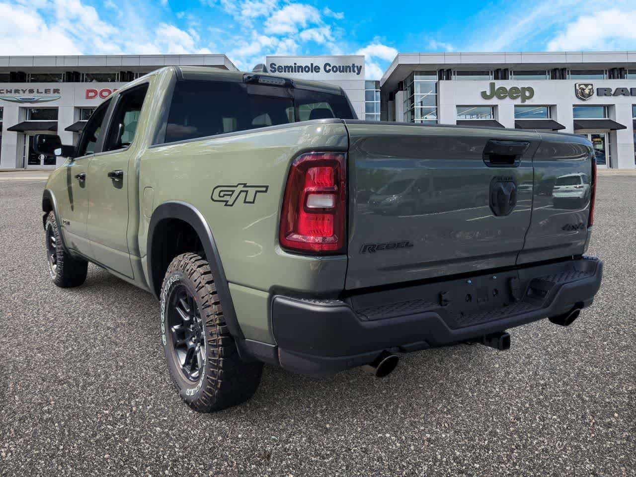 Thumbnail: 2026 RAM 1500 - 6