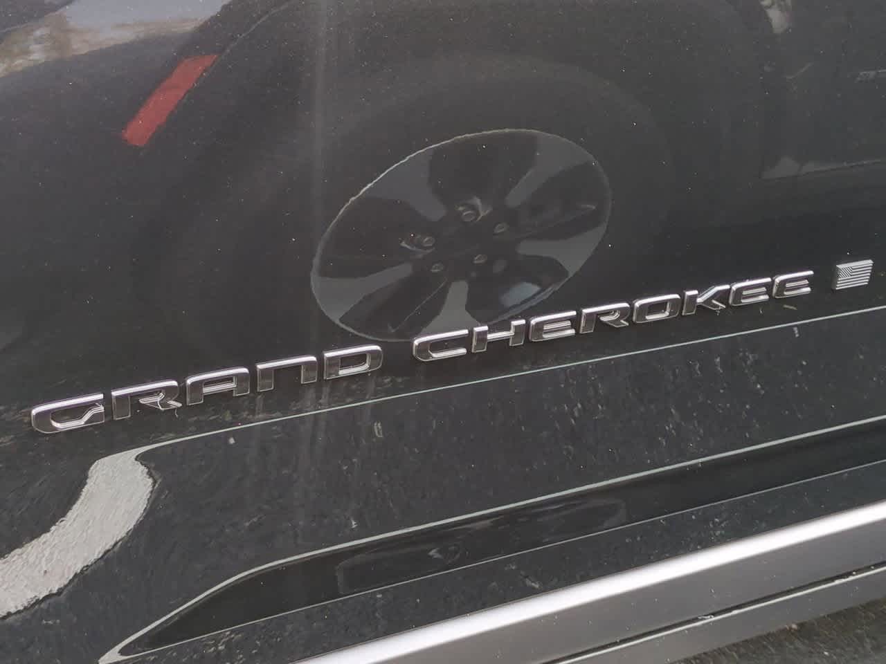 Thumbnail: 2025 Jeep Grand Cherokee - 13