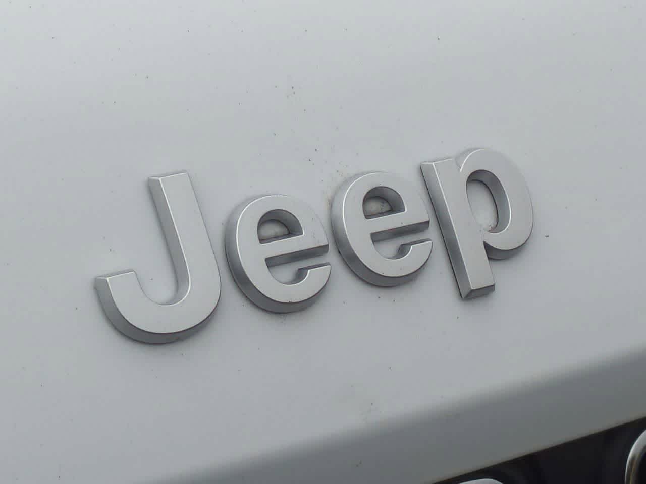 Thumbnail: 2025 Jeep Grand Cherokee - 12