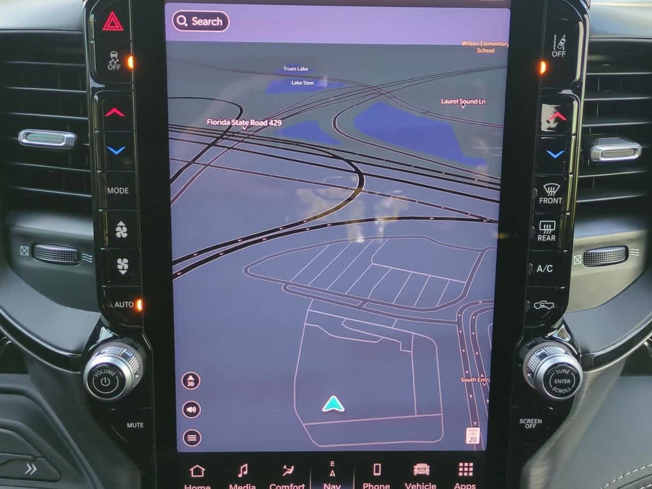 Thumbnail: 2025 RAM 1500 - 29