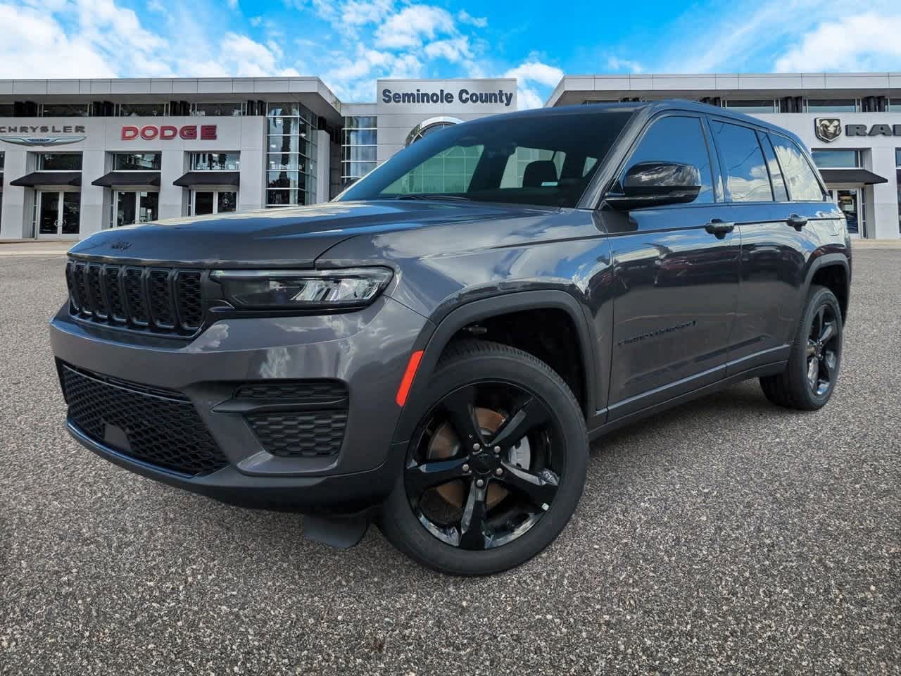 Thumbnail: 2025 Jeep Grand Cherokee - 1