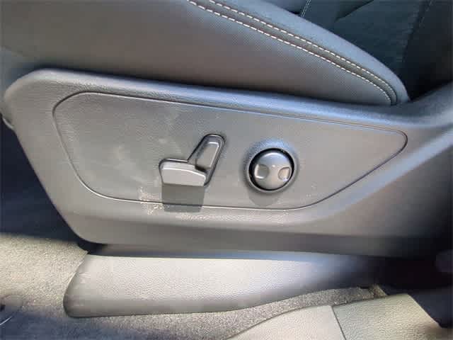 2025 RAM 1500 Big Horn 18