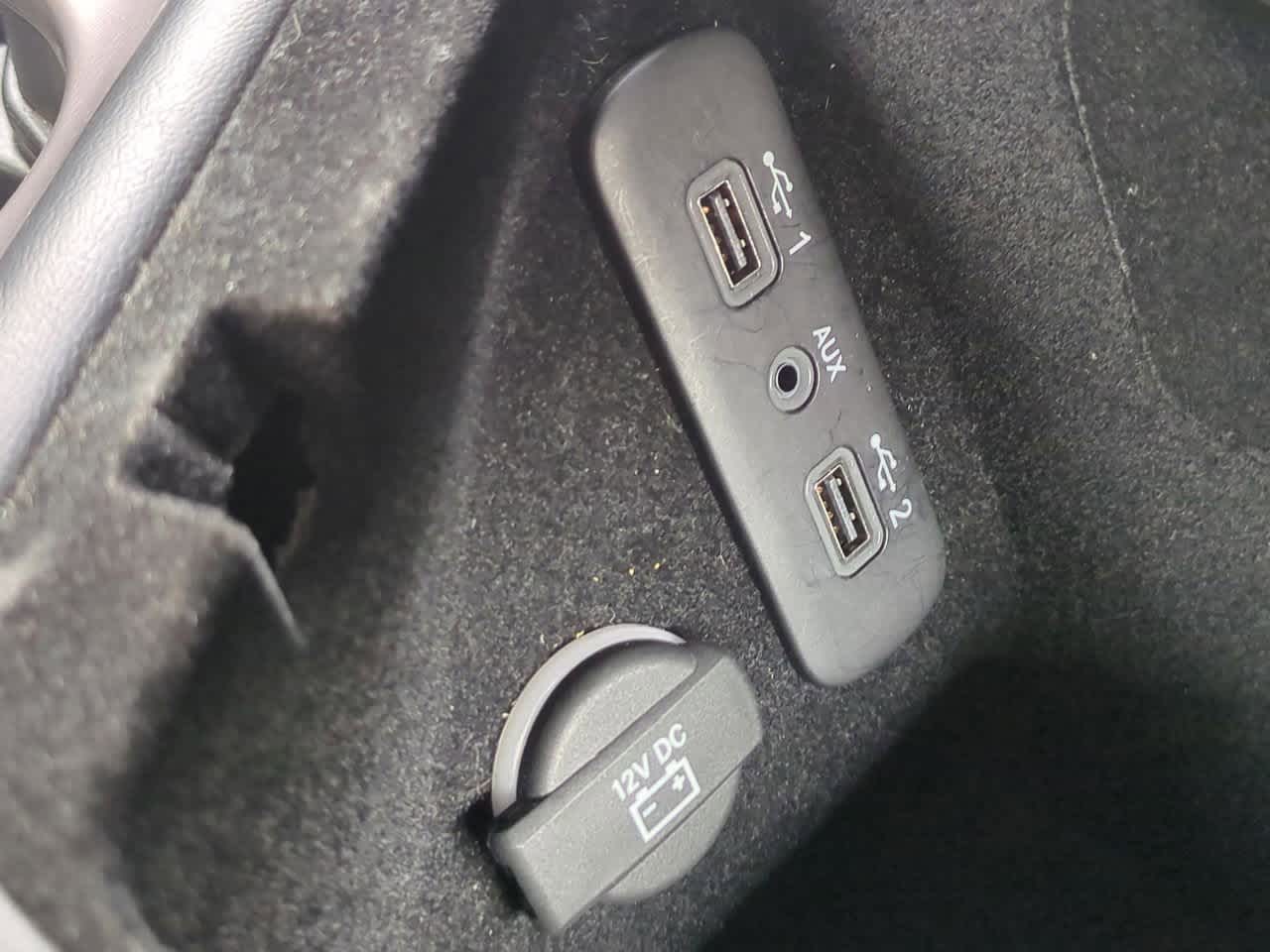 Thumbnail: 2022 Dodge Challenger - 31