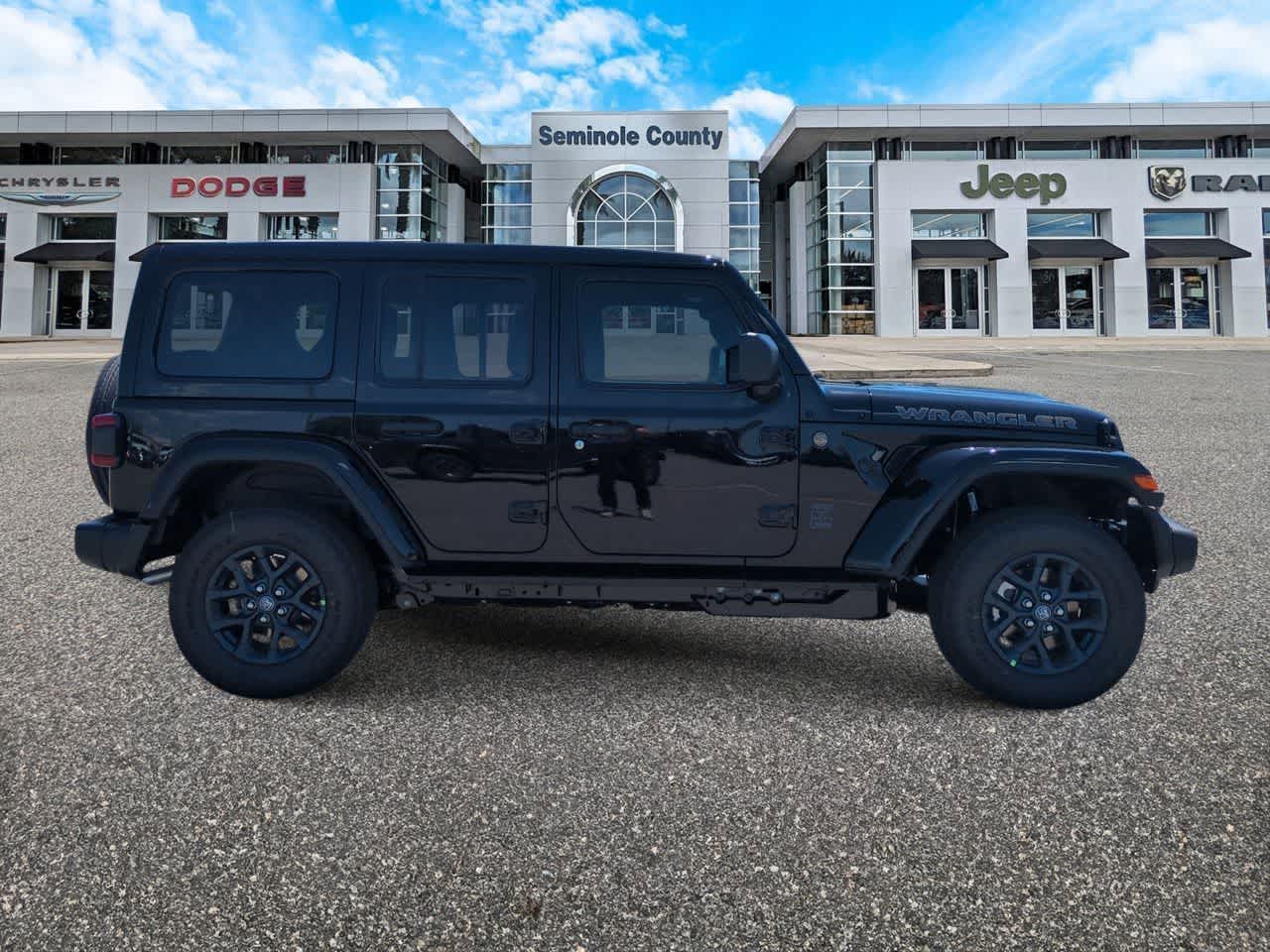Thumbnail: 2026 Jeep Wrangler - 9