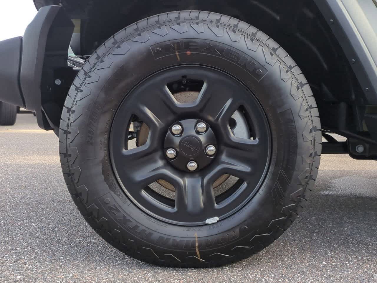 Thumbnail: 2026 Jeep Wrangler - 14