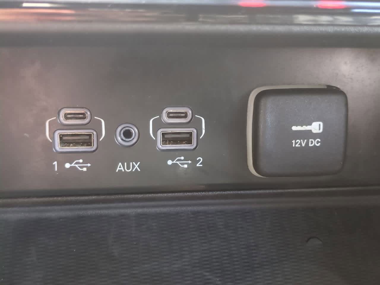 Thumbnail: 2024 Jeep Grand Cherokee L - 31