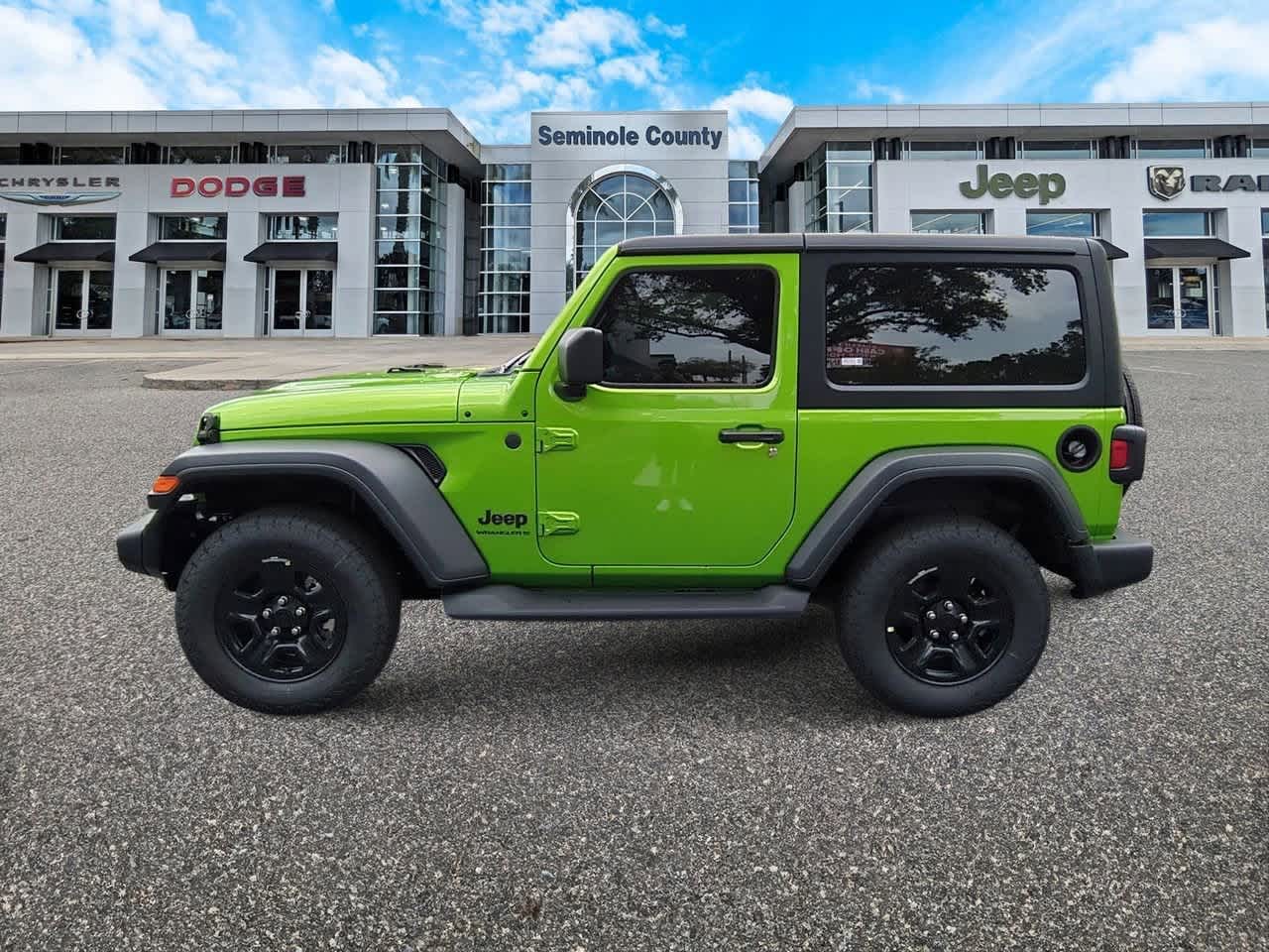 Thumbnail: 2025 Jeep Wrangler - 5