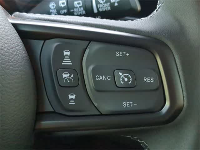 Thumbnail: 2025 Jeep Wrangler - 24