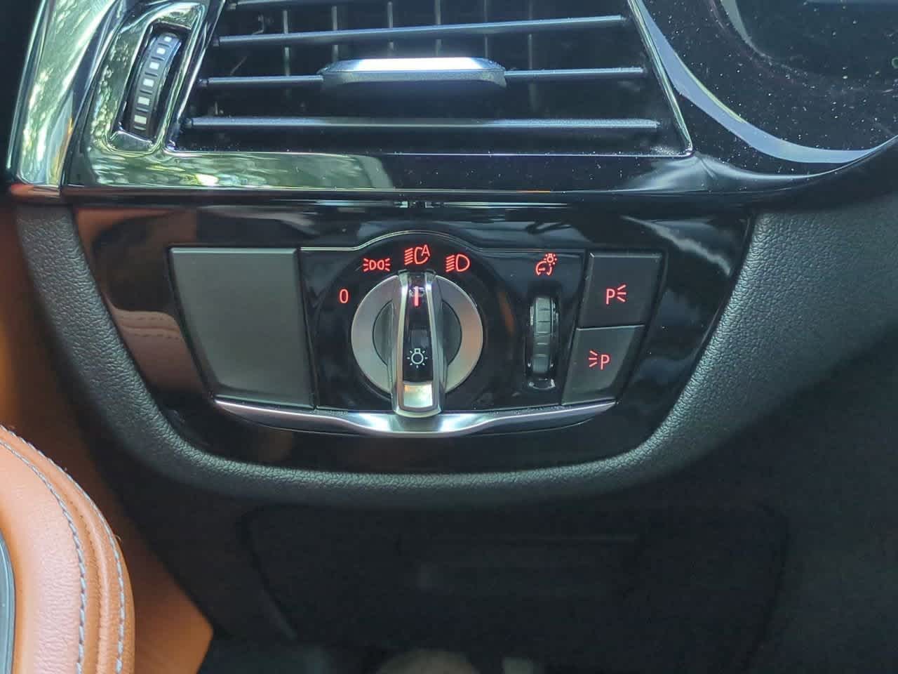 Thumbnail: 2020 BMW M5 - 18