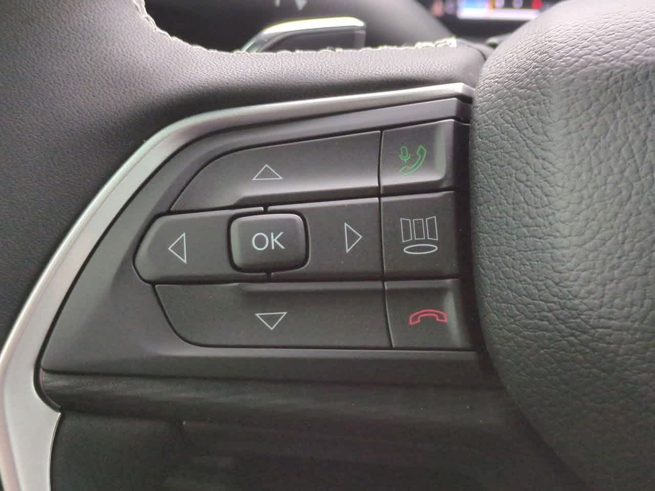 Thumbnail: 2025 Jeep Grand Cherokee L - 25